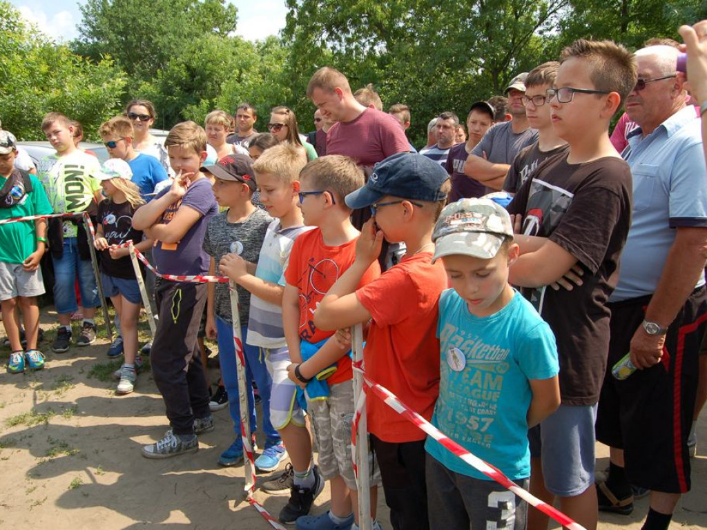 Udany wędkarski Dzień Dziecka nad zalewem
