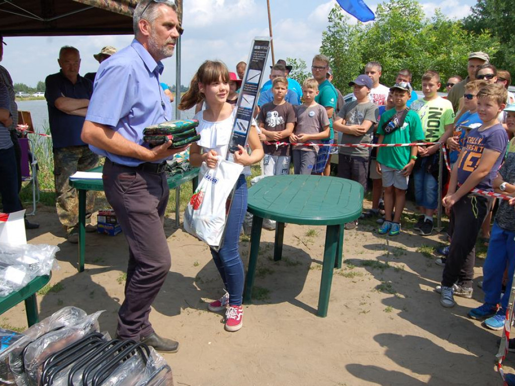 Udany wędkarski Dzień Dziecka nad zalewem