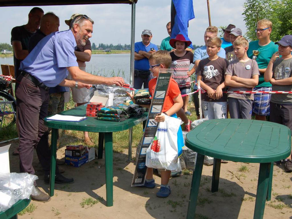 Udany wędkarski Dzień Dziecka nad zalewem