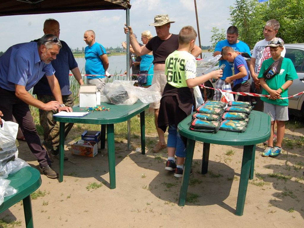 Udany wędkarski Dzień Dziecka nad zalewem