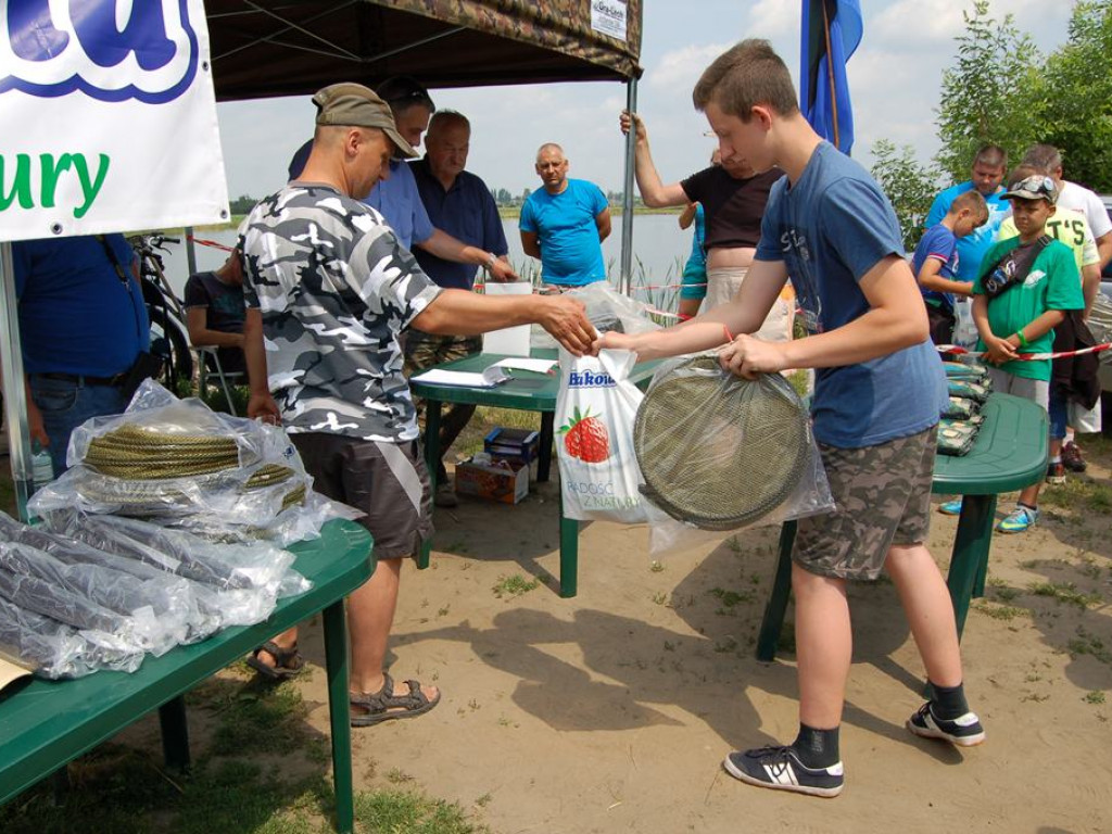 Udany wędkarski Dzień Dziecka nad zalewem