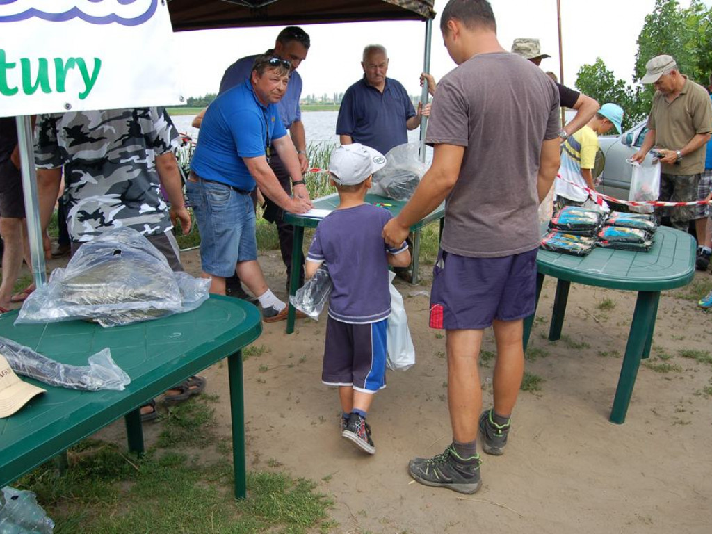 Udany wędkarski Dzień Dziecka nad zalewem