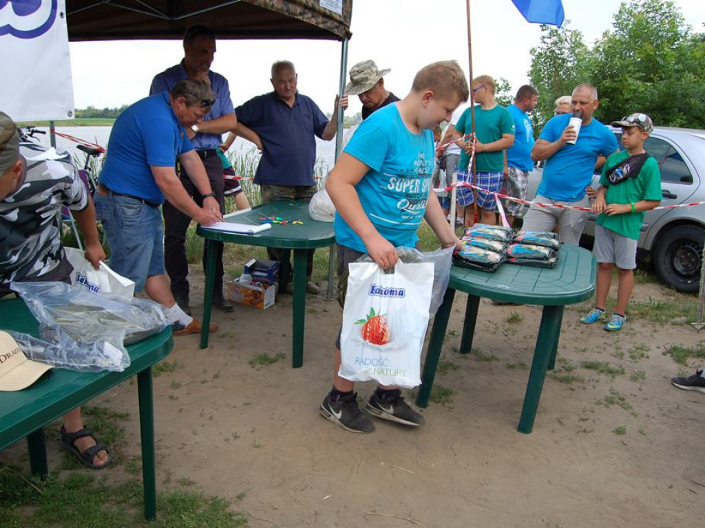 Udany wędkarski Dzień Dziecka nad zalewem