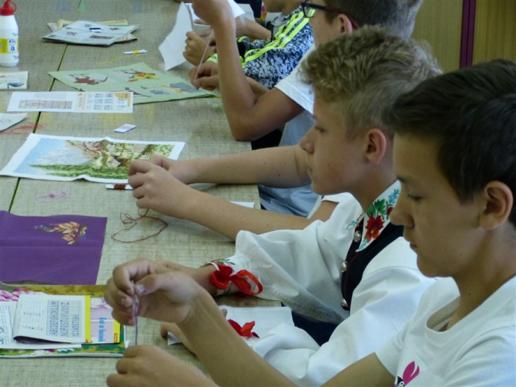 Dzień Ludowy w szkole w Błędowie