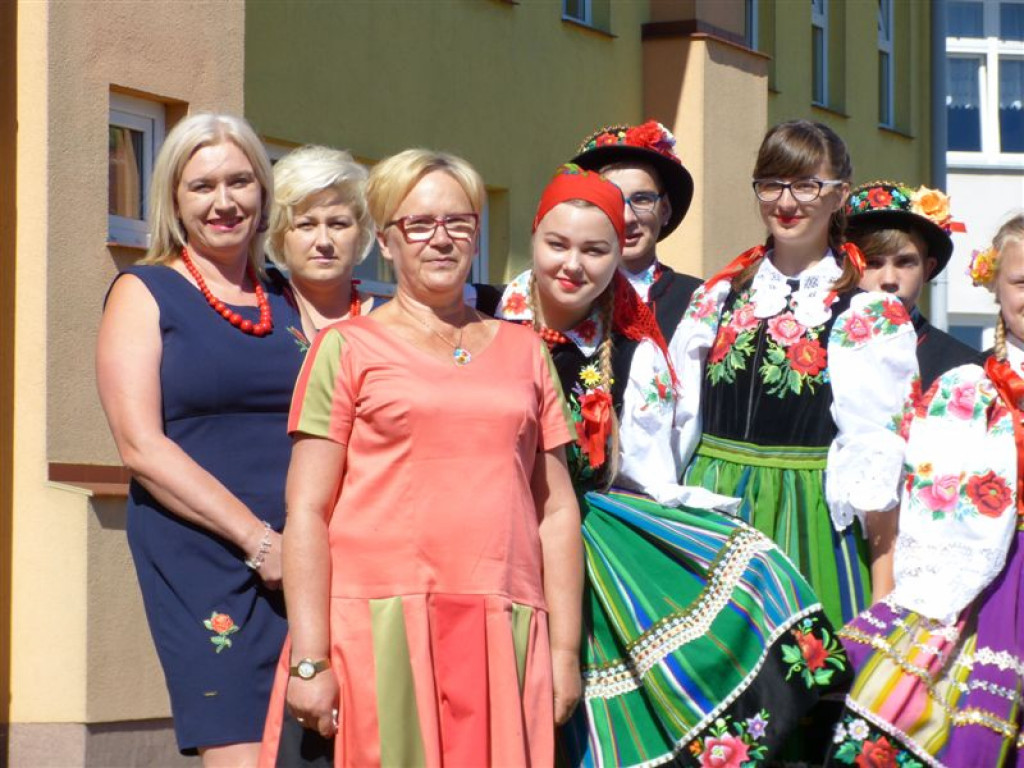 Dzień Ludowy w szkole w Błędowie