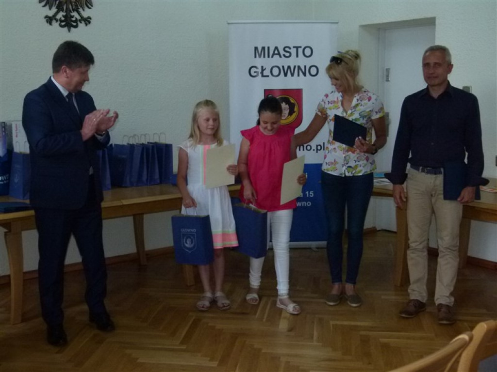 Głowno: rozdano nagrody zespołom redakcyjnym