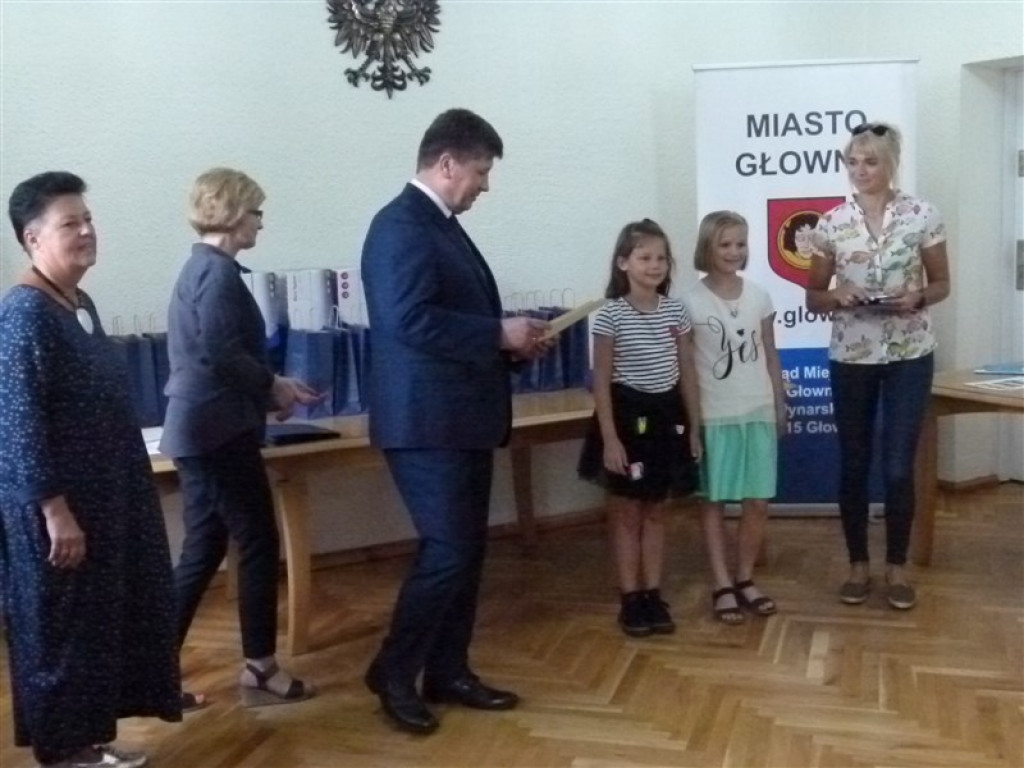 Głowno: rozdano nagrody zespołom redakcyjnym