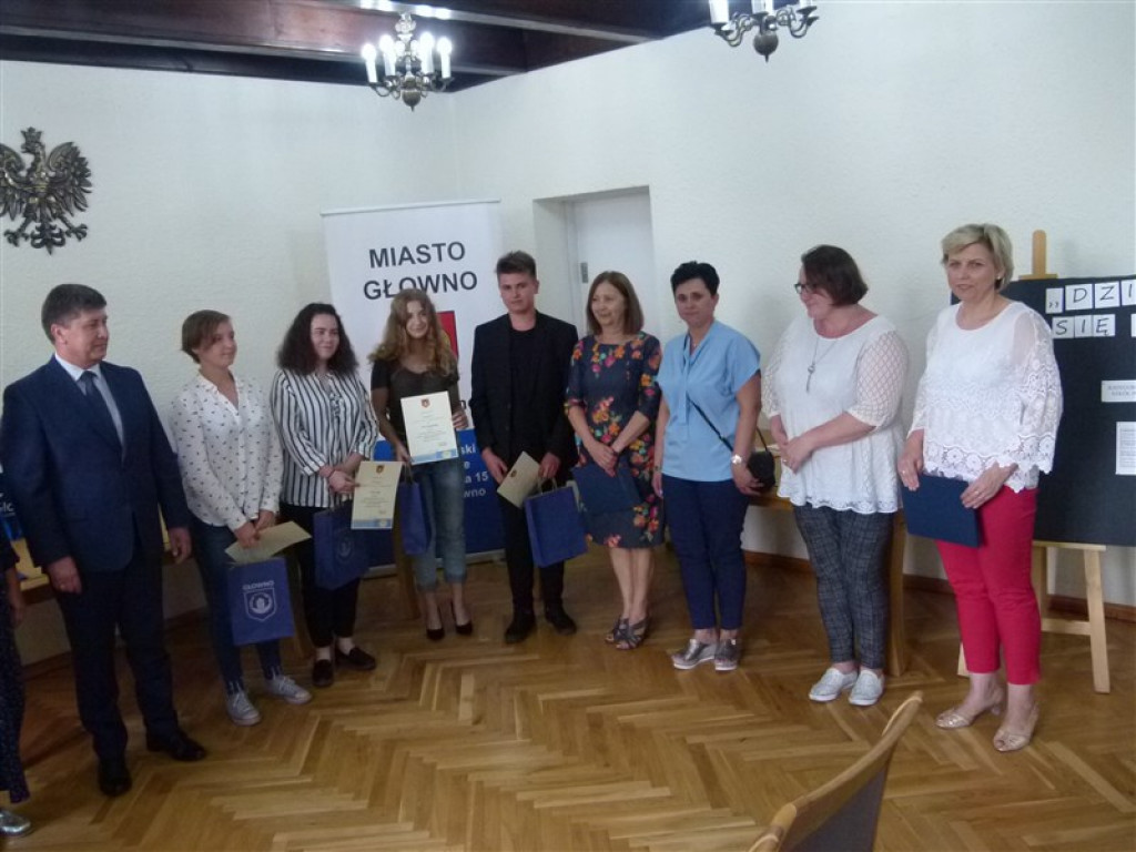 Głowno: rozdano nagrody zespołom redakcyjnym