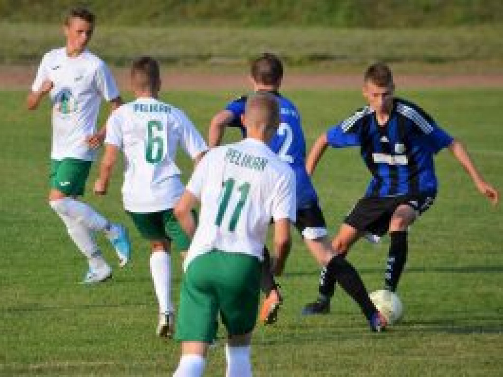 Pela-2002: Na razie tylko remis