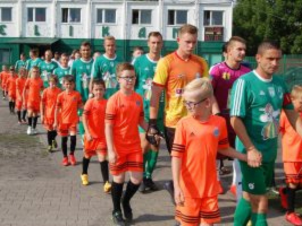 W ostatnim rozdaniu Pelikan uległ Huraganowi