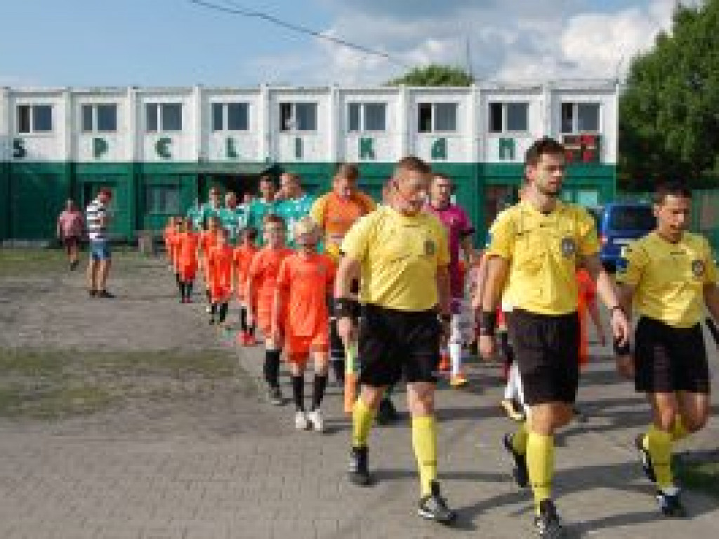 W ostatnim rozdaniu Pelikan uległ Huraganowi