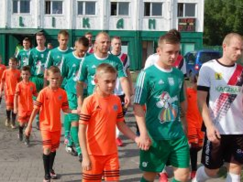 W ostatnim rozdaniu Pelikan uległ Huraganowi