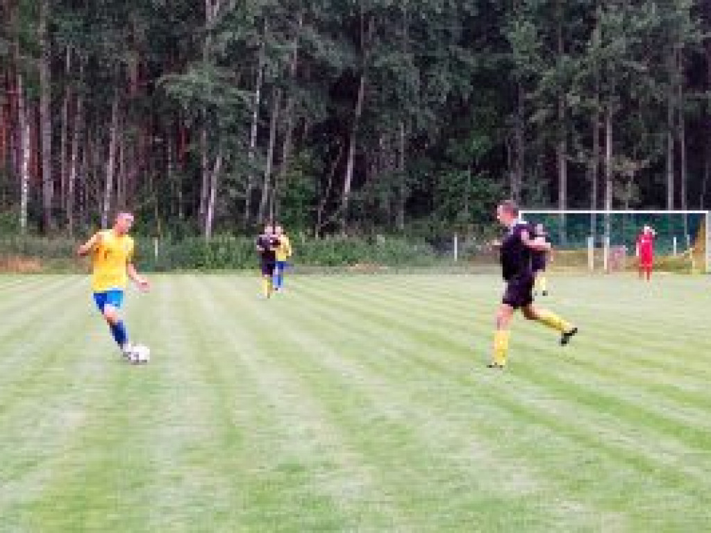 Pogoń się cieszy, Dar zaliczył spadek, a Orzeł pożegnał z trenerem