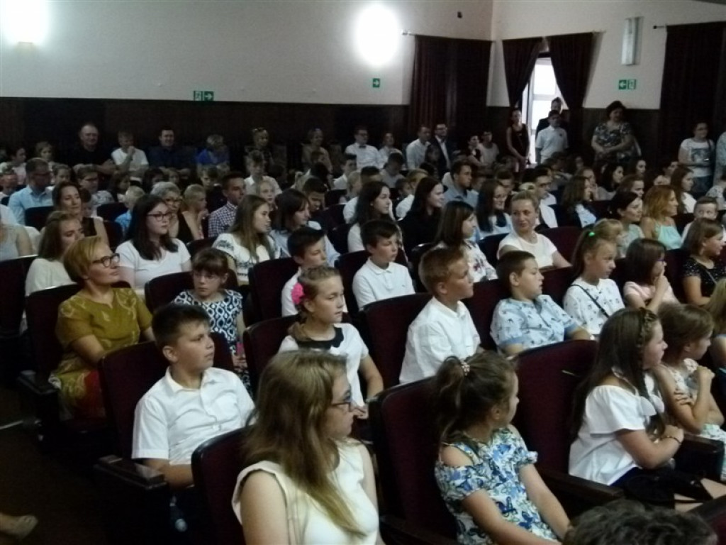 Nagrodzono najlepszych uczniów