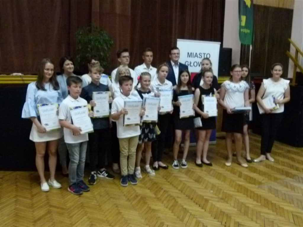 Nagrodzono najlepszych uczniów