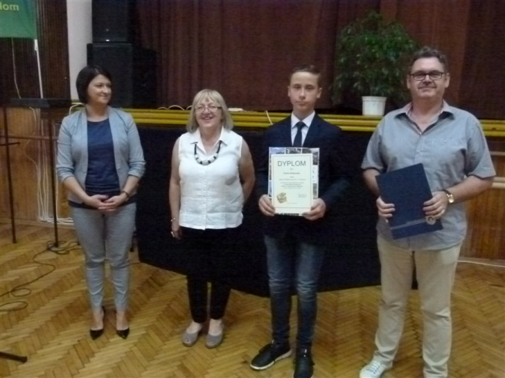 Nagrodzono najlepszych uczniów