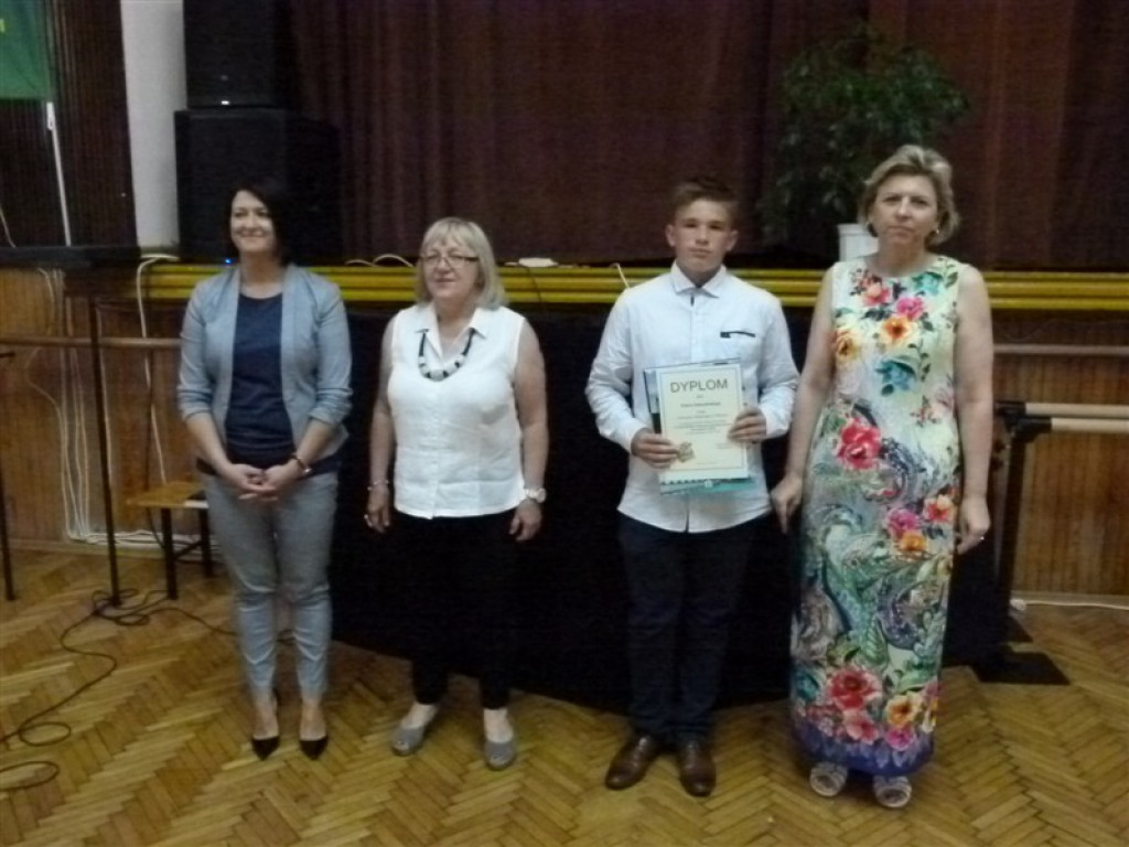 Nagrodzono najlepszych uczniów