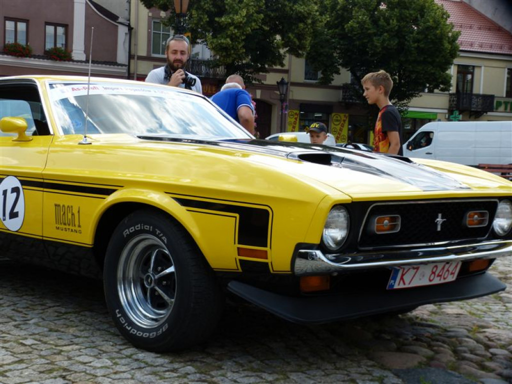 Classic Mustang Rally zatrzymał się w Łowiczu