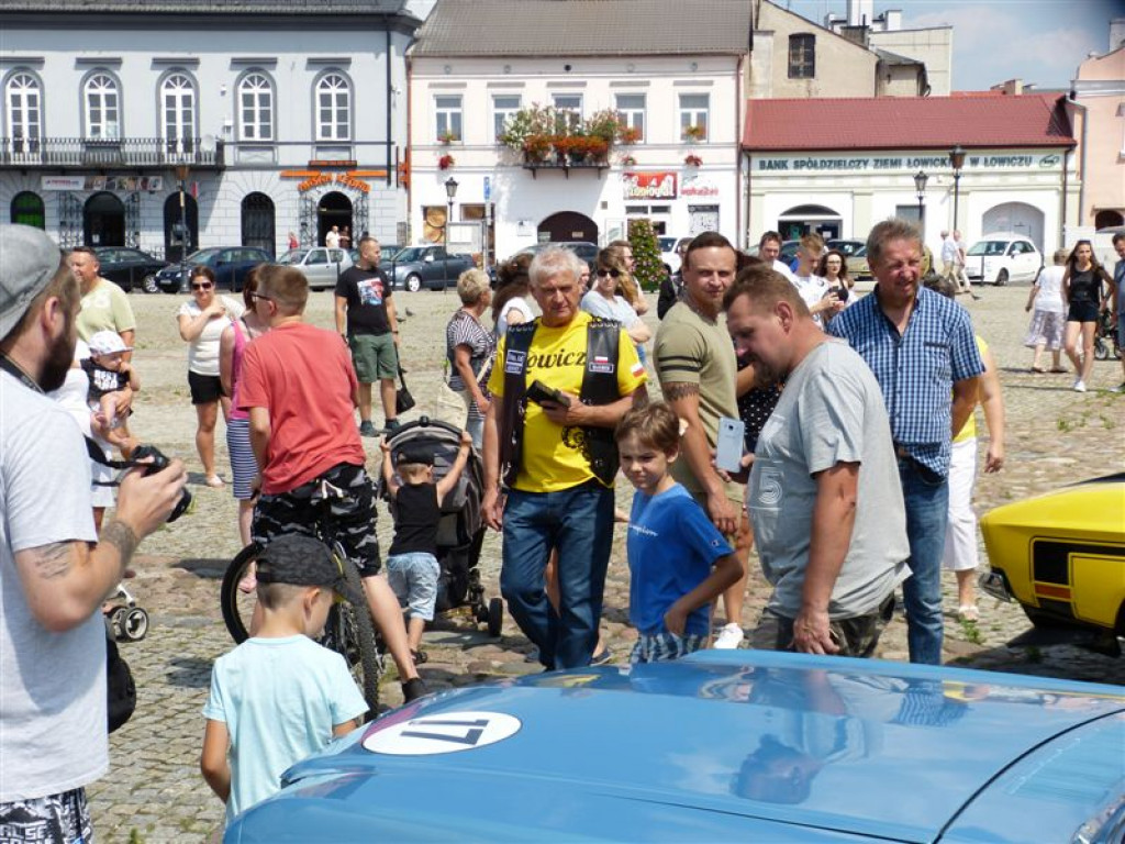 Classic Mustang Rally zatrzymał się w Łowiczu