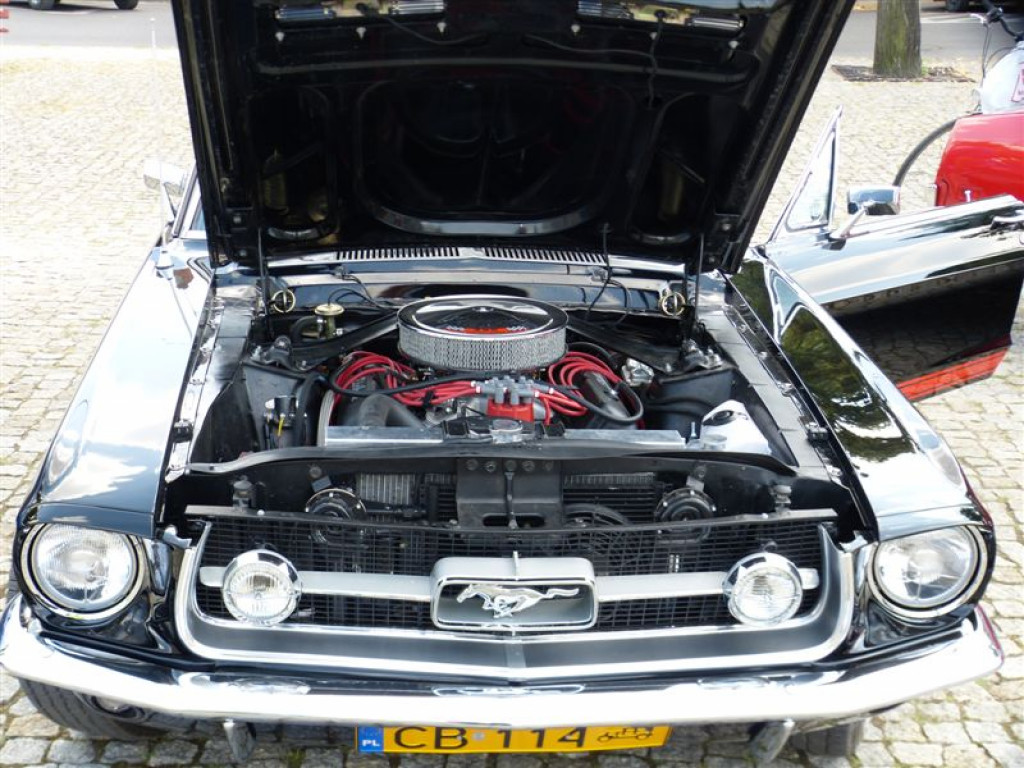 Classic Mustang Rally zatrzymał się w Łowiczu