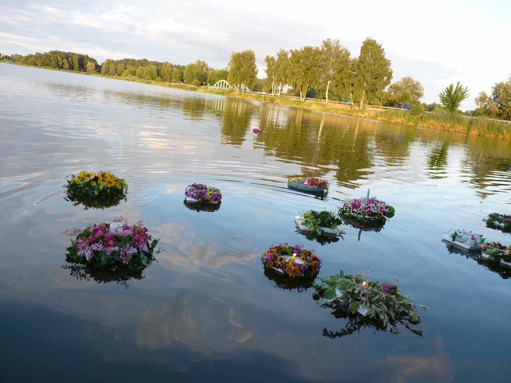 Noc Świętojańska nad zalewem Mrożyczka