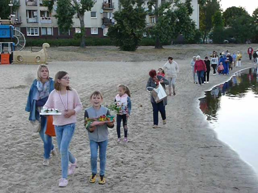Noc Świętojańska nad zalewem Mrożyczka