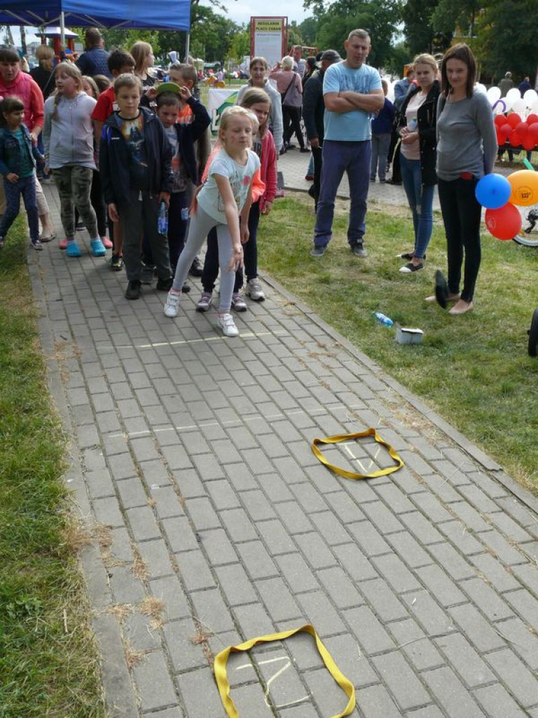 Na os. Starzyńskiego bawiły się dzieci i dorośli