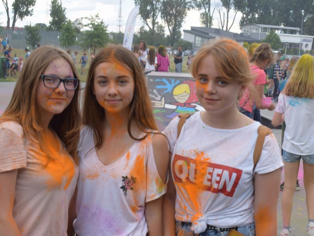 Frekwencyjny sukces Holi Festiwalu w Łowiczu