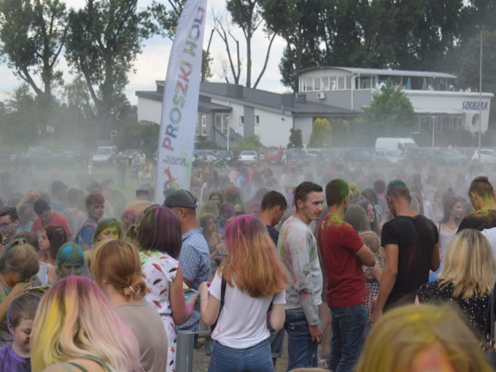 Frekwencyjny sukces Holi Festiwalu w Łowiczu