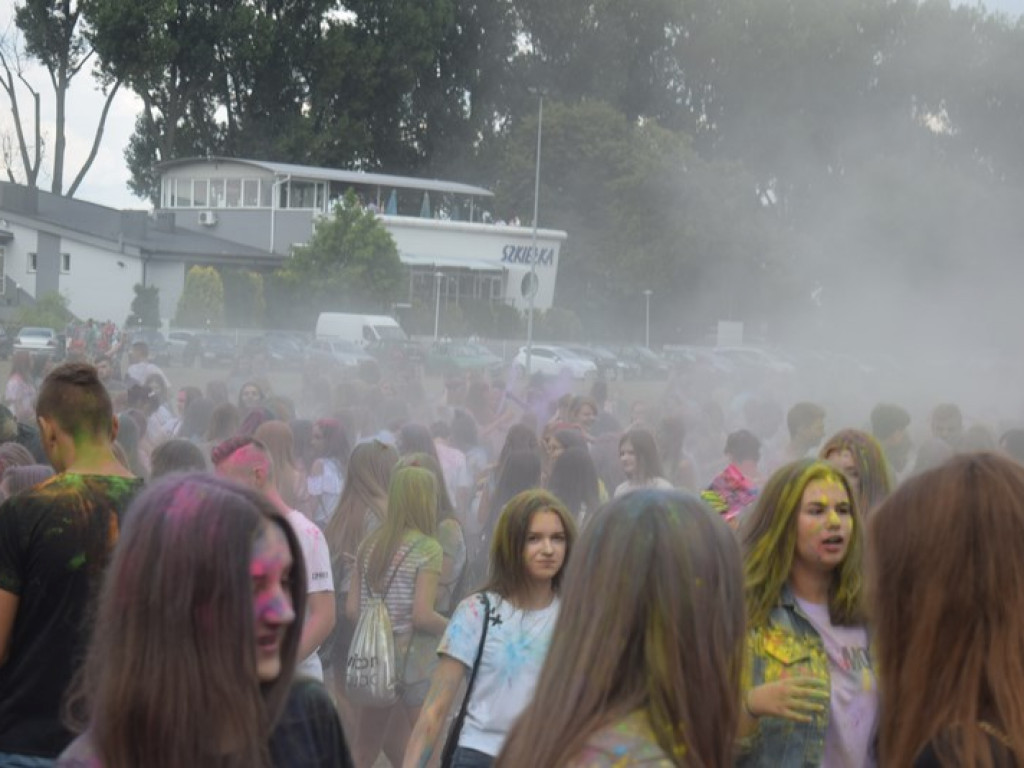 Frekwencyjny sukces Holi Festiwalu w Łowiczu
