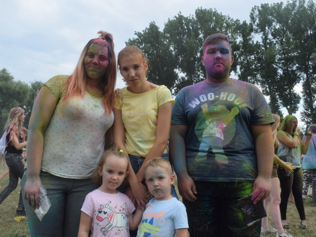 Frekwencyjny sukces Holi Festiwalu w Łowiczu