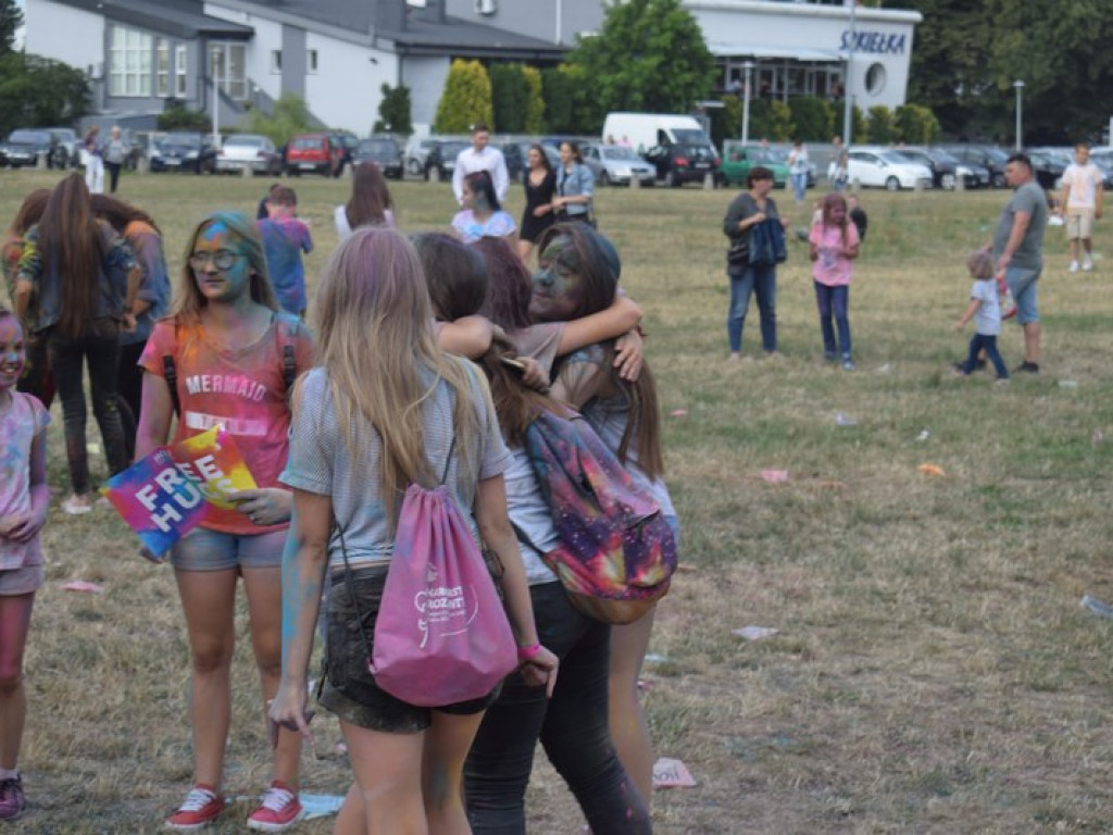 Frekwencyjny sukces Holi Festiwalu w Łowiczu