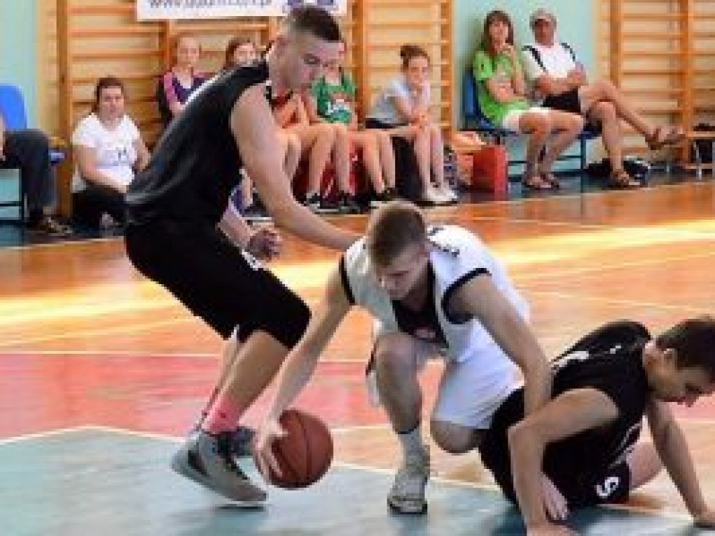 Nowe doświadczenia juniorów Księżaka-2001 w Gnieźnie