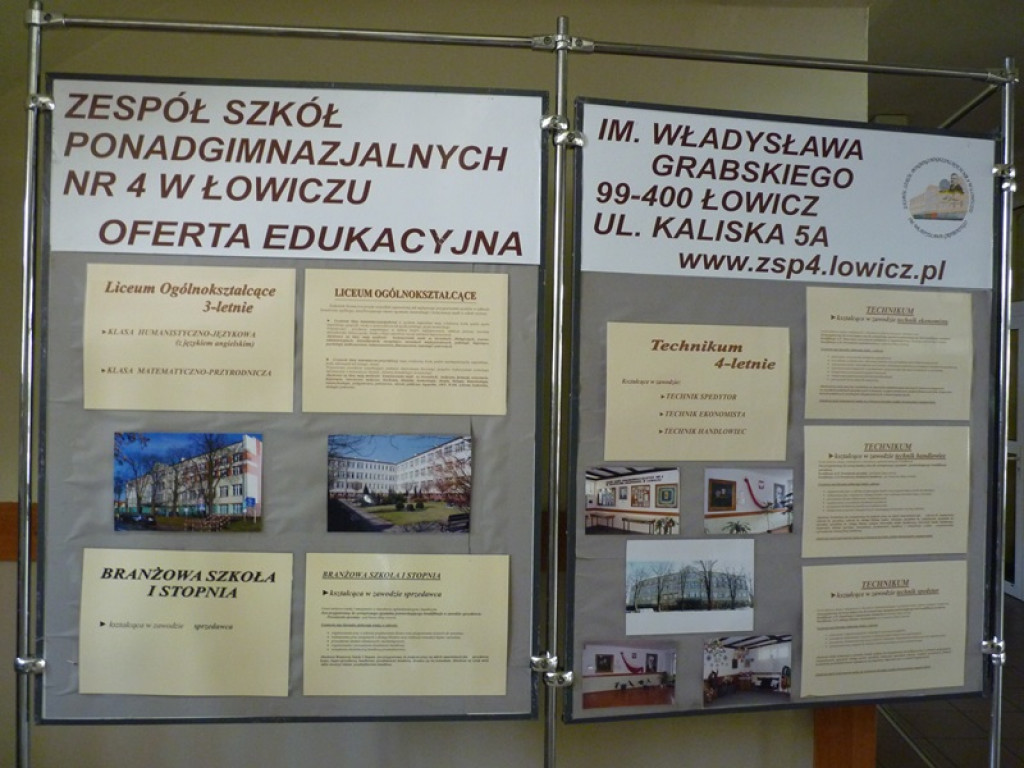 Młodzież już składa dokumenty do szkół średnich