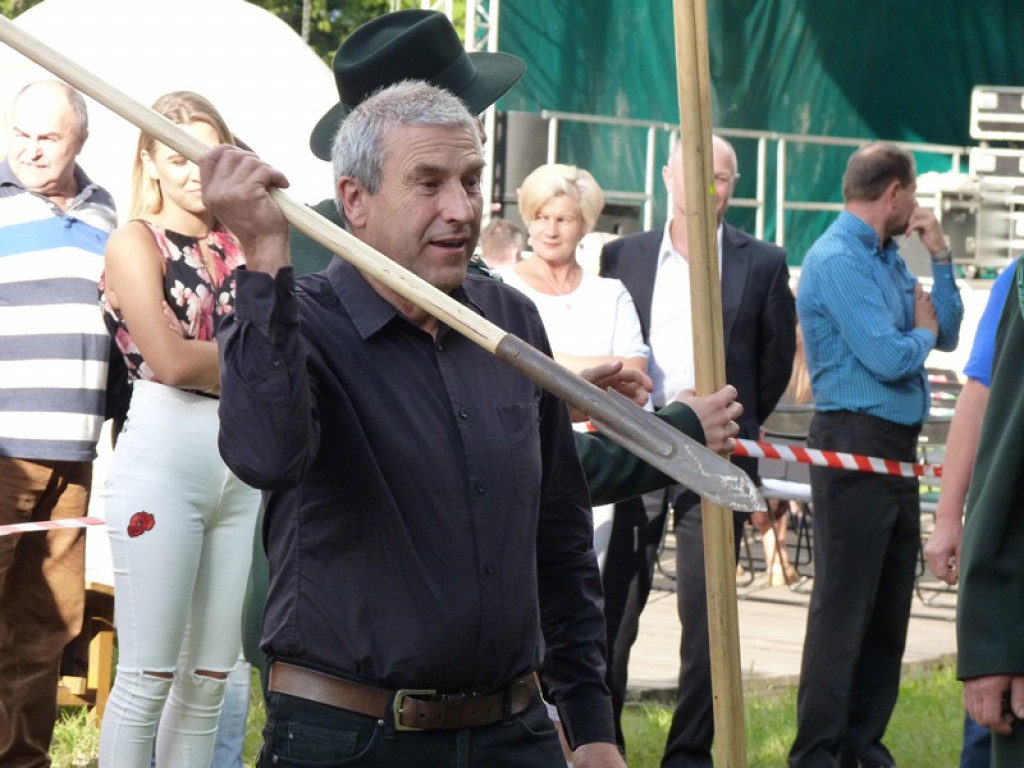 Świetna zabawa na Dniu Kiernozkiego Dzika