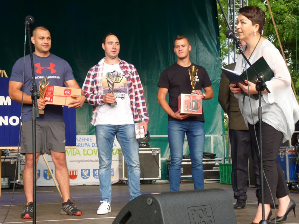 Świetna zabawa na Dniu Kiernozkiego Dzika