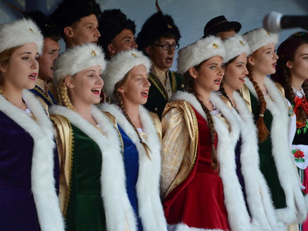 Żniwa i folklor w skansenie w Maurzycach