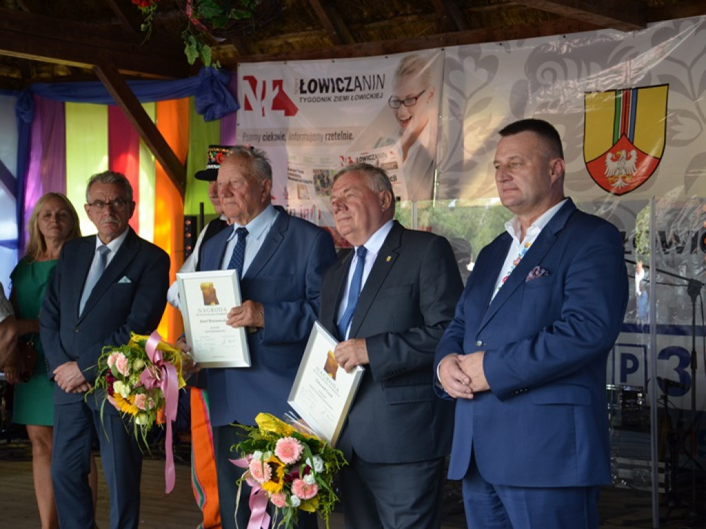 Żniwa i folklor w skansenie w Maurzycach