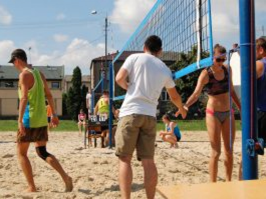 Czwarty finał mikstów w piłce plażowej
