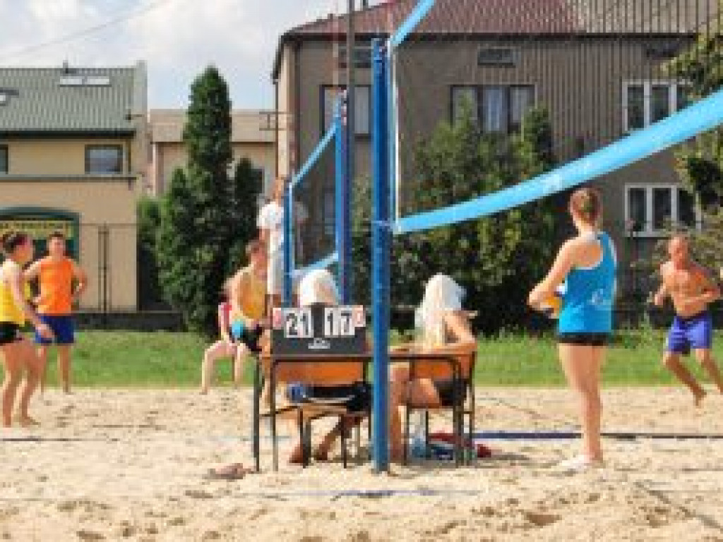 Czwarty finał mikstów w piłce plażowej