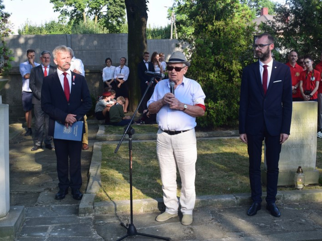 Łowicz oddał hołd powstańcom warszawskim - aktualizacja