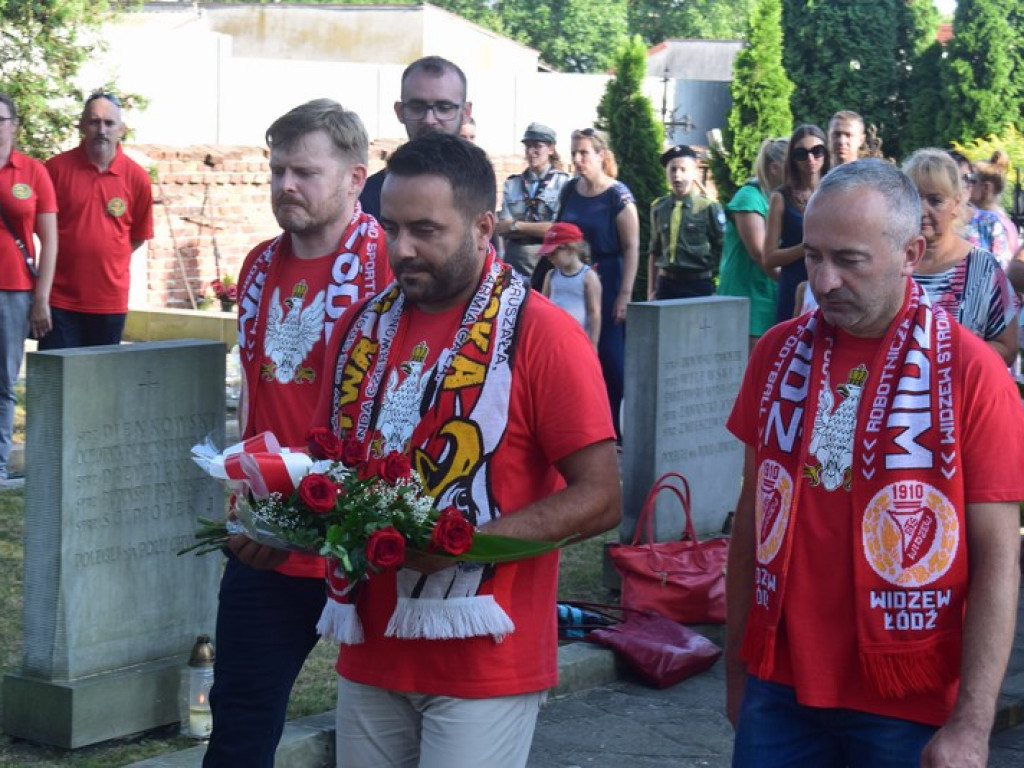 Łowicz oddał hołd powstańcom warszawskim - aktualizacja