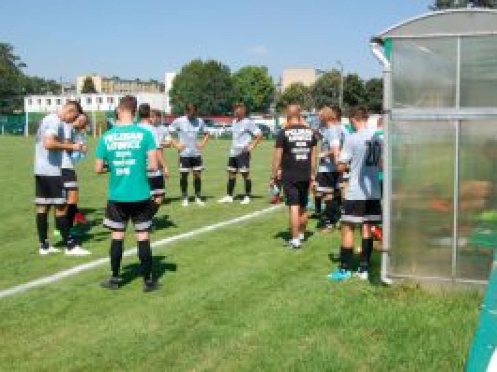 Ostatni sparing przed ligą należał do Pelikana