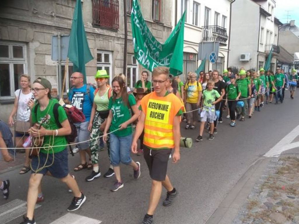 Łowicka Piesza Pielgrzymka Młodzieży już na szlaku