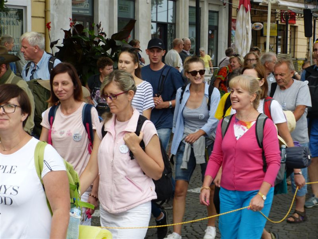 Łowicka Piesza Pielgrzymka Młodzieży już na szlaku