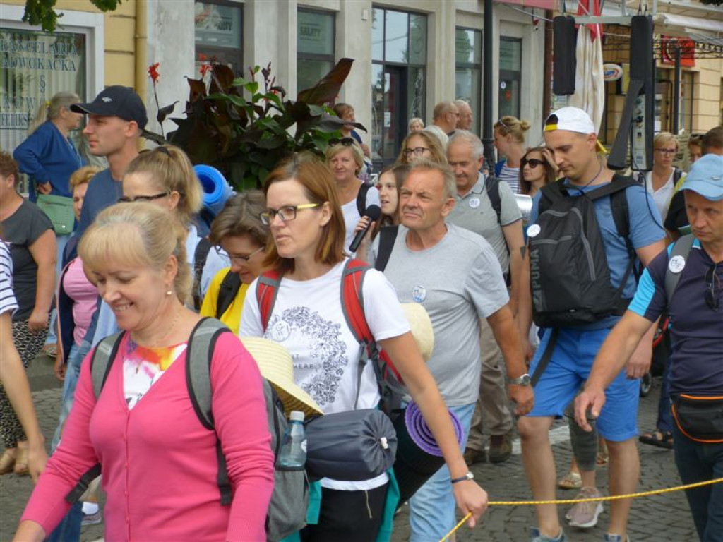 Łowicka Piesza Pielgrzymka Młodzieży już na szlaku