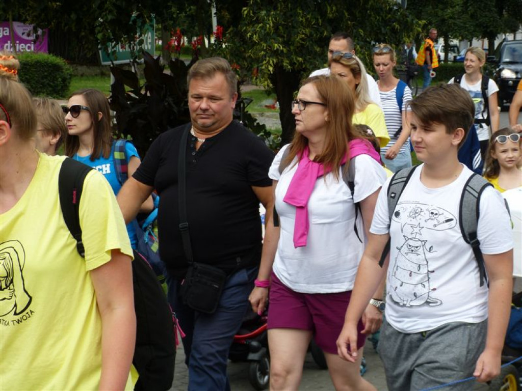 Łowicka Piesza Pielgrzymka Młodzieży już na szlaku
