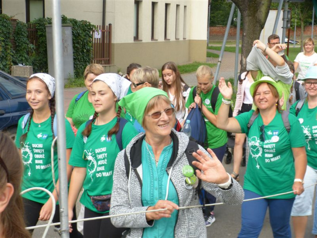 Łowicka Piesza Pielgrzymka Młodzieży już na szlaku