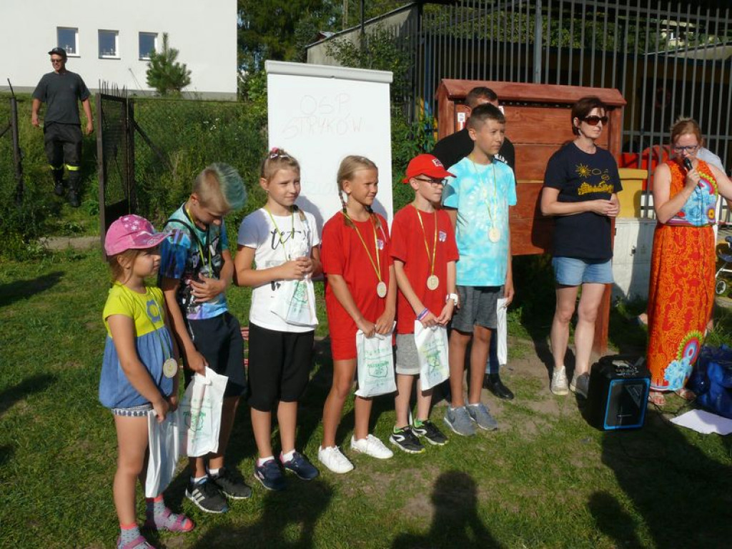 W Strykowie strażacy zorganizowali dla dzieci podchody