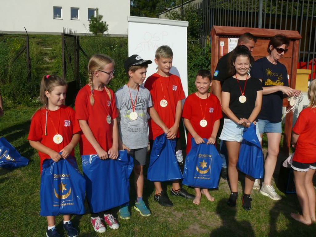 W Strykowie strażacy zorganizowali dla dzieci podchody